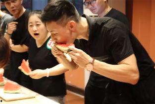 三名吃瓜群众视频播放在线观看,热门视频幕后故事